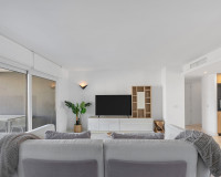 Resale - Apartment / Flat - Torrevieja - Punta Prima