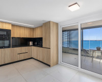 Resale - Apartment / Flat - Torrevieja - Punta Prima