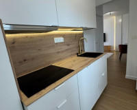 Resale - Apartment / Flat - Torrevieja - Punta prima