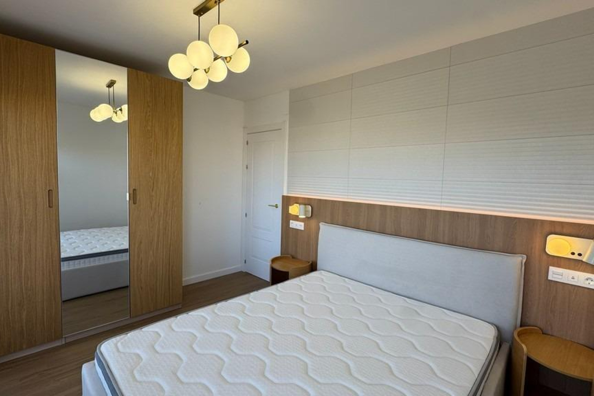 Resale - Apartment / Flat - Torrevieja - Punta prima