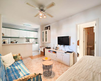 Resale - Apartment / Flat - Torrevieja - Punta Prima