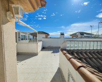Resale - Apartment / Flat - Torrevieja - Punta Prima