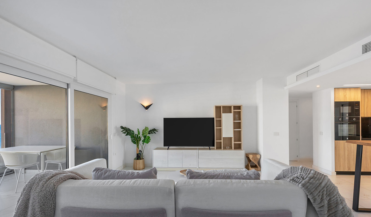 Resale - Apartment / Flat - Torrevieja - Punta Prima