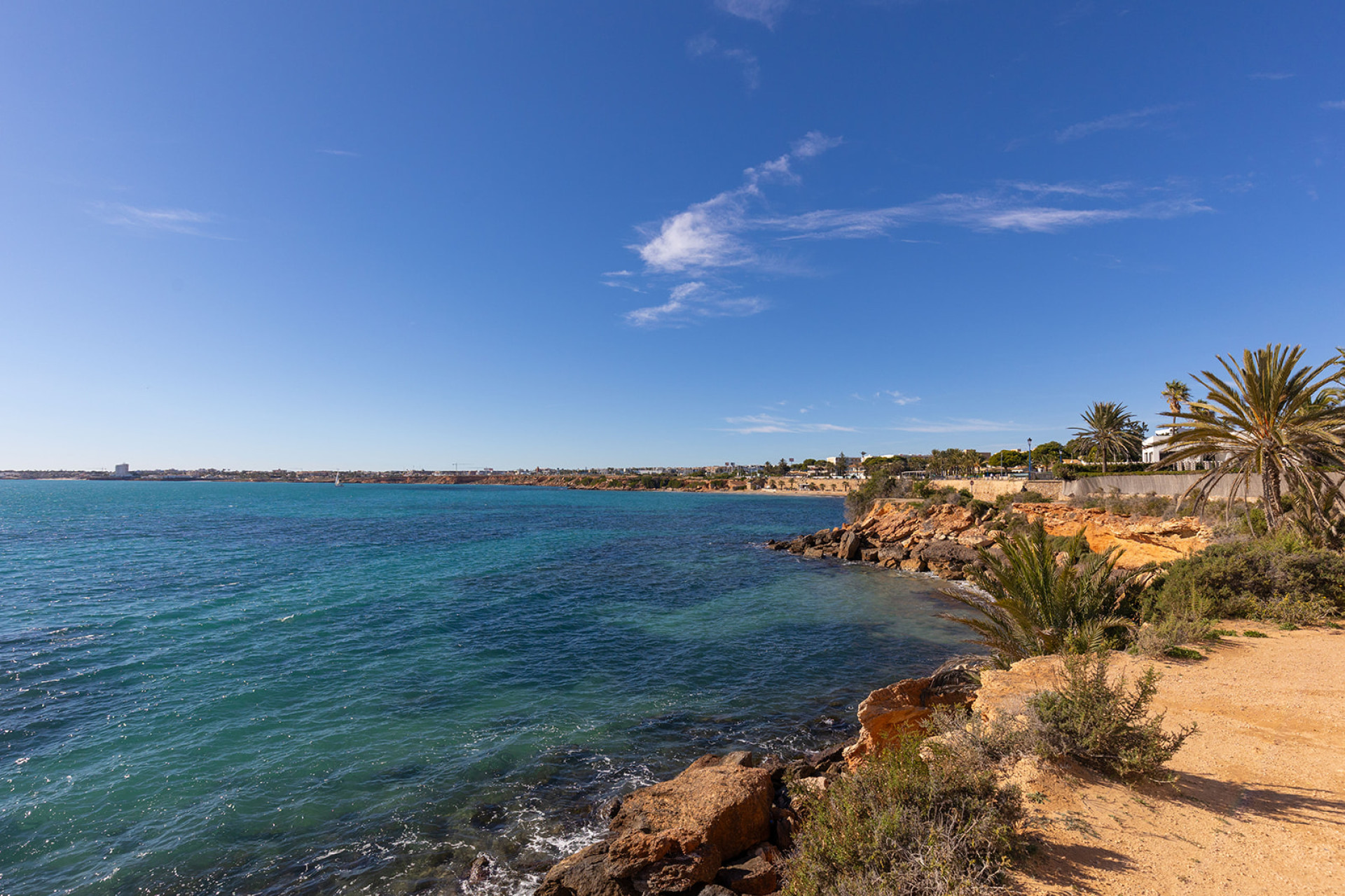 Resale - Apartment / Flat - Torrevieja - Punta Prima