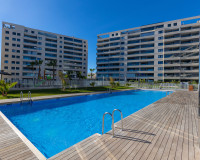 Resale - Apartment / Flat - Torrevieja - Punta Prima