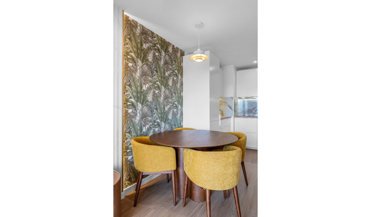 Resale - Apartment / Flat - Torrevieja - Punta Prima