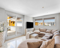 Resale - Apartment / Flat - Torrevieja - Punta Prima