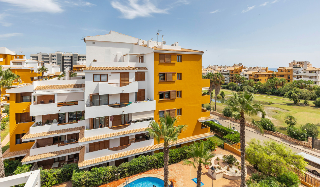 Resale - Apartment / Flat - Torrevieja - Punta Prima
