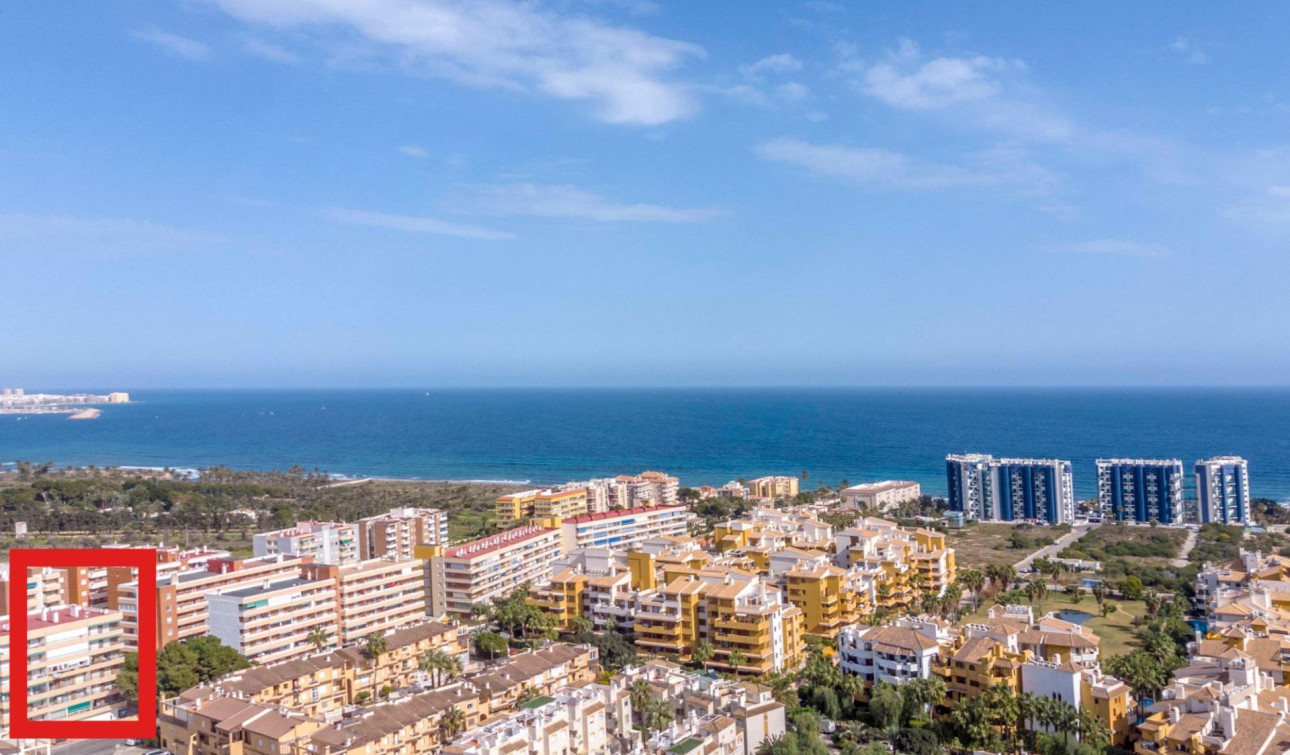 Resale - Apartment / Flat - Torrevieja - Punta prima