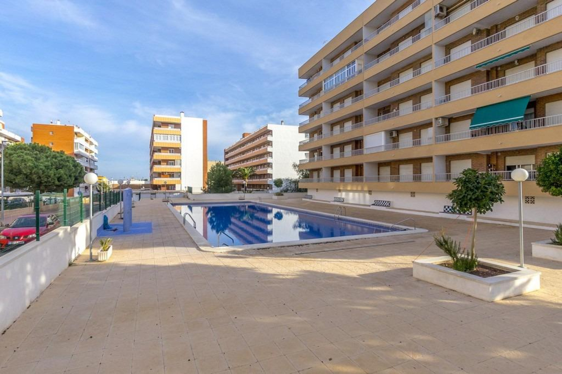 Resale - Apartment / Flat - Torrevieja - Punta prima