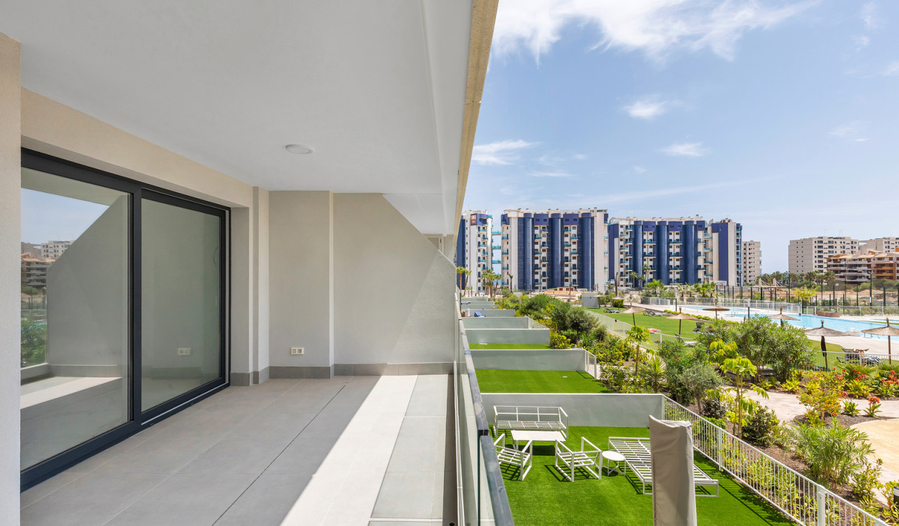Resale - Apartment / Flat - Torrevieja - Punta Prima