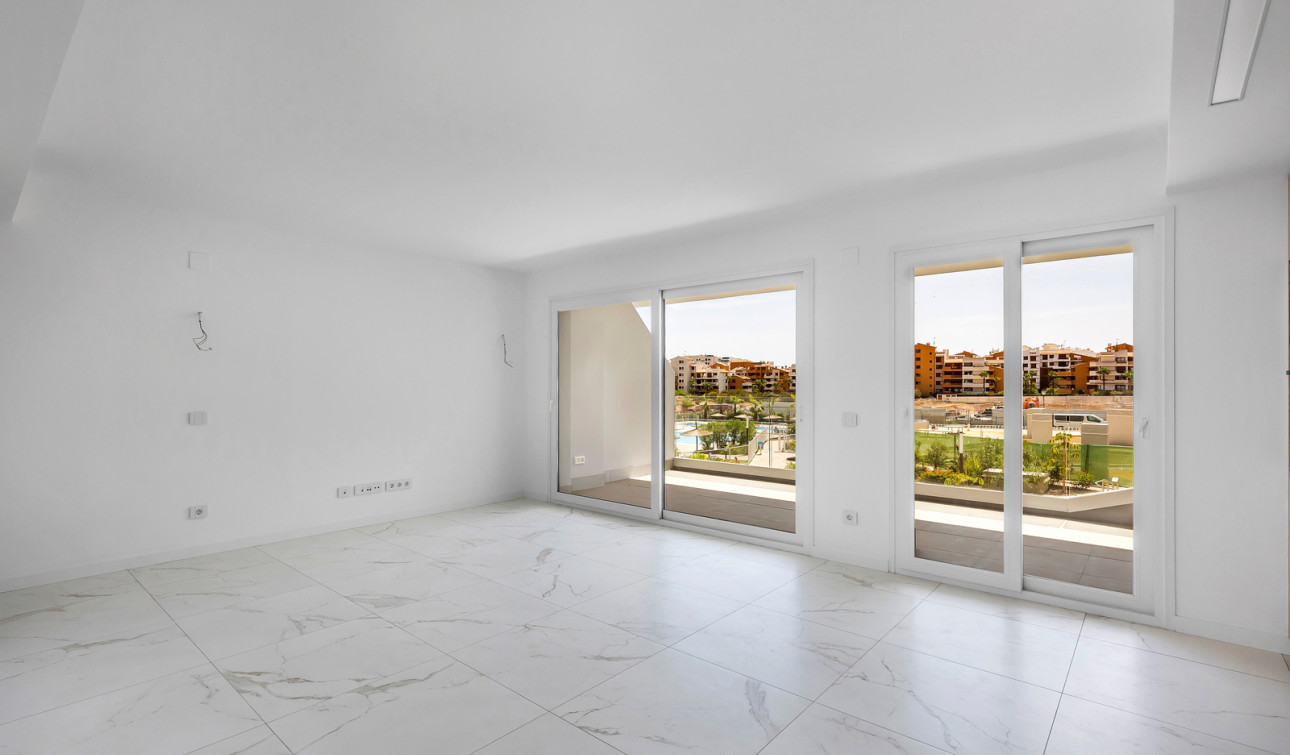 Resale - Apartment / Flat - Torrevieja - Punta Prima