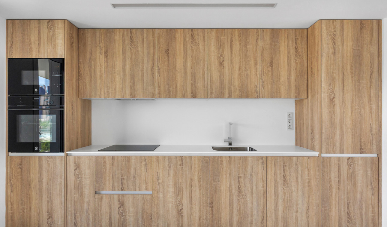 Resale - Apartment / Flat - Torrevieja - Punta Prima