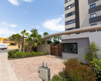 Resale - Apartment / Flat - Torrevieja - Punta Prima