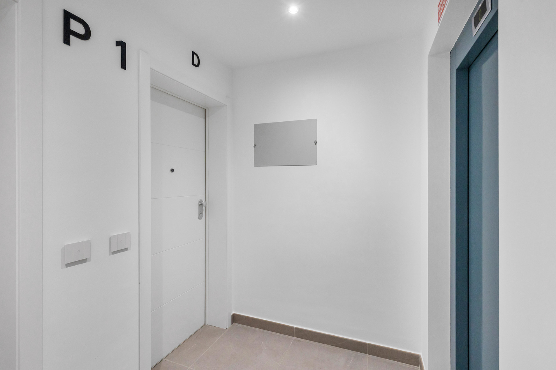 Resale - Apartment / Flat - Torrevieja - Punta Prima