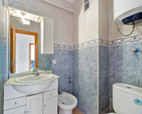 Resale - Apartment / Flat - Torrevieja - Punta Prima