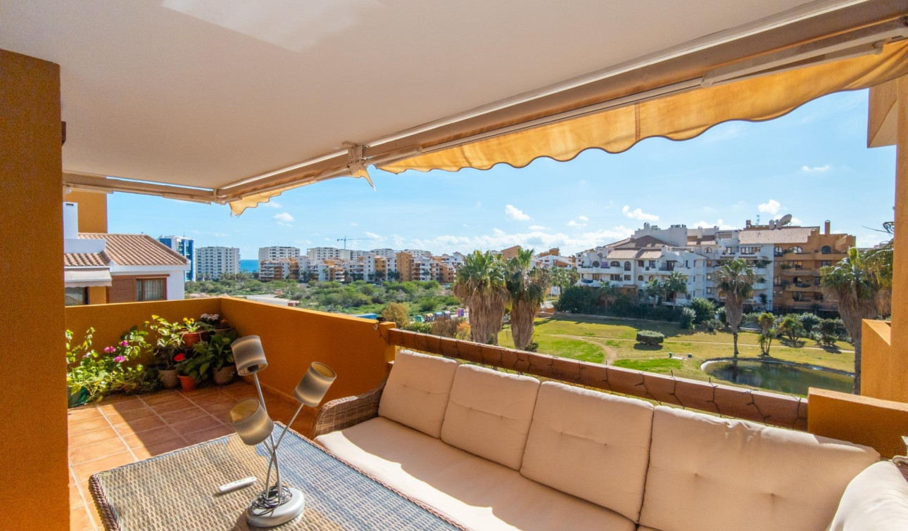 Resale - Apartment / Flat - Torrevieja - Punta prima