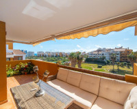 Resale - Apartment / Flat - Torrevieja - Punta prima