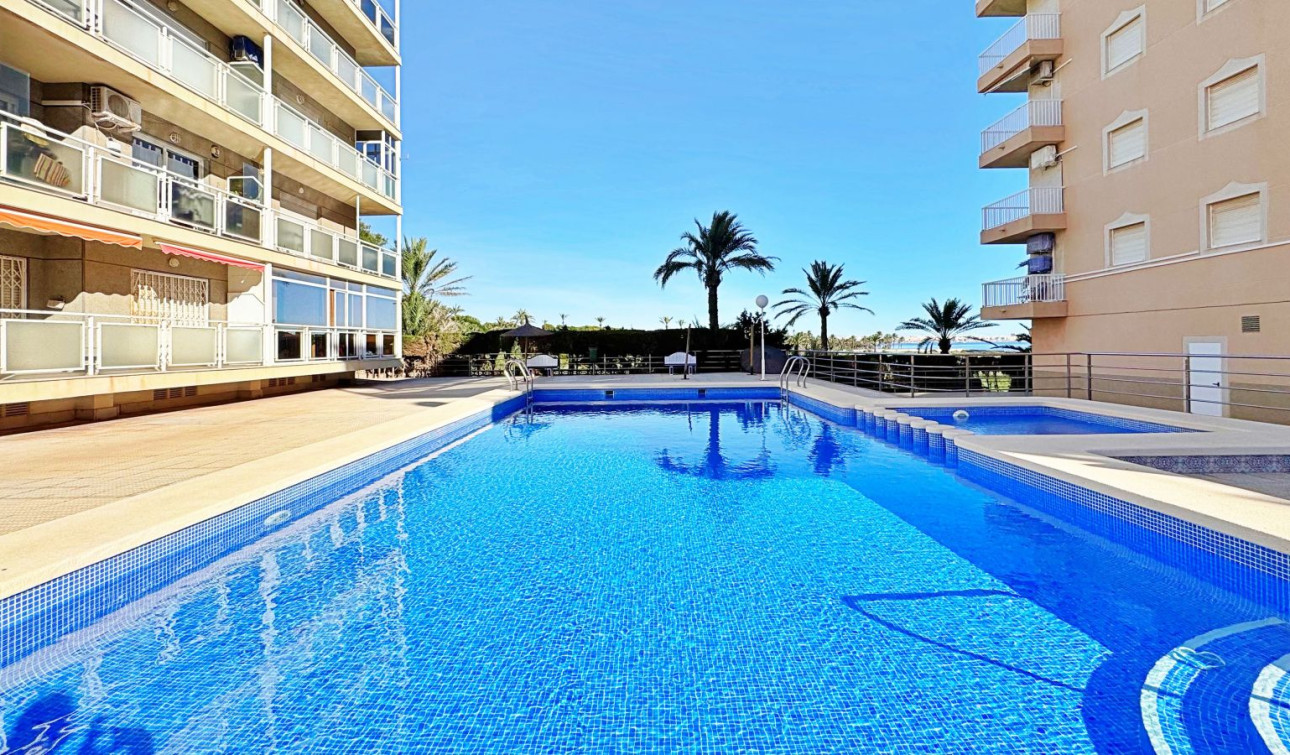 Resale - Apartment / Flat - Torrevieja - Rocio del Mar