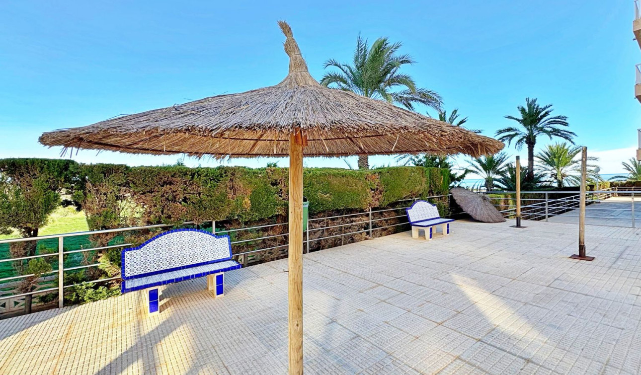 Resale - Apartment / Flat - Torrevieja - Rocio del Mar