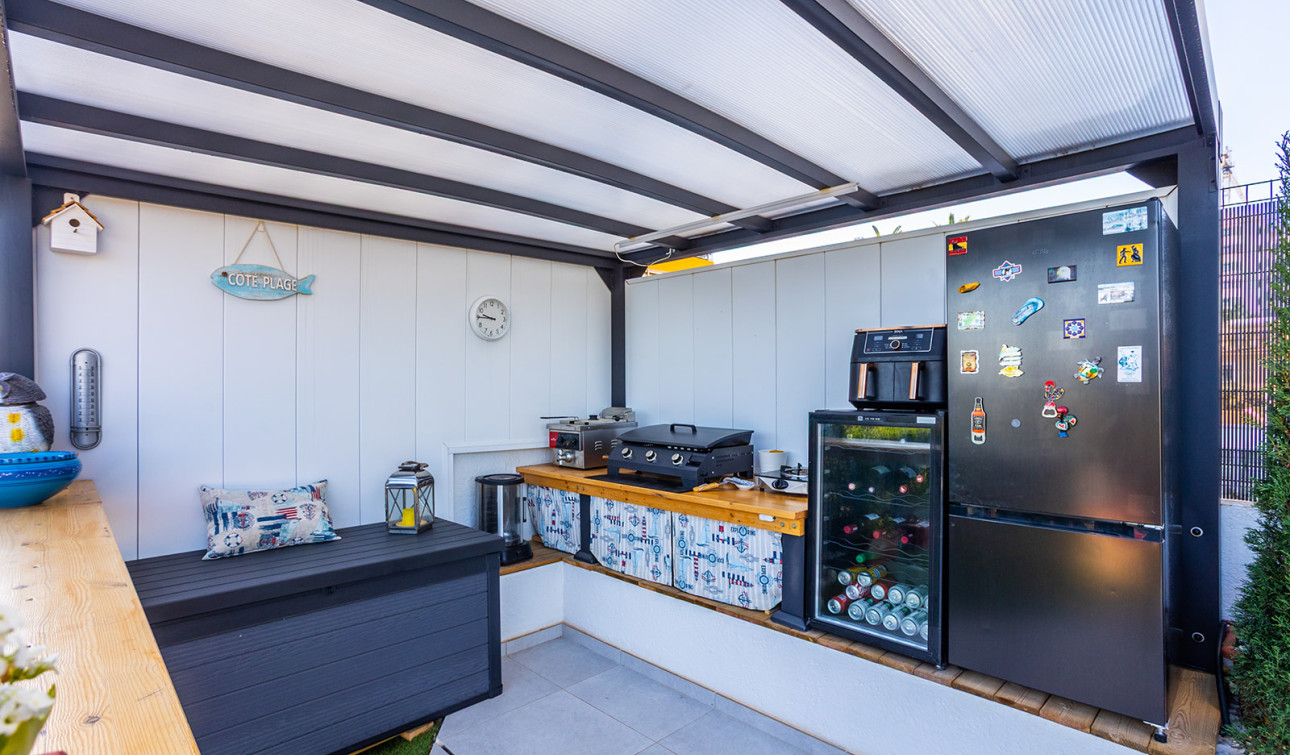 Resale - Apartment / Flat - Torrevieja - Rocio del Mar