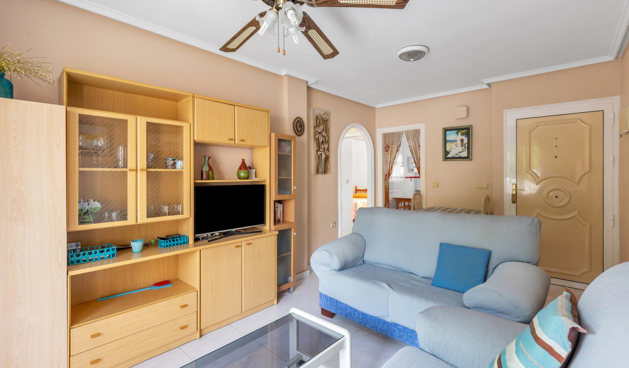 Resale - Apartment / Flat - Torrevieja - Rocio del Mar