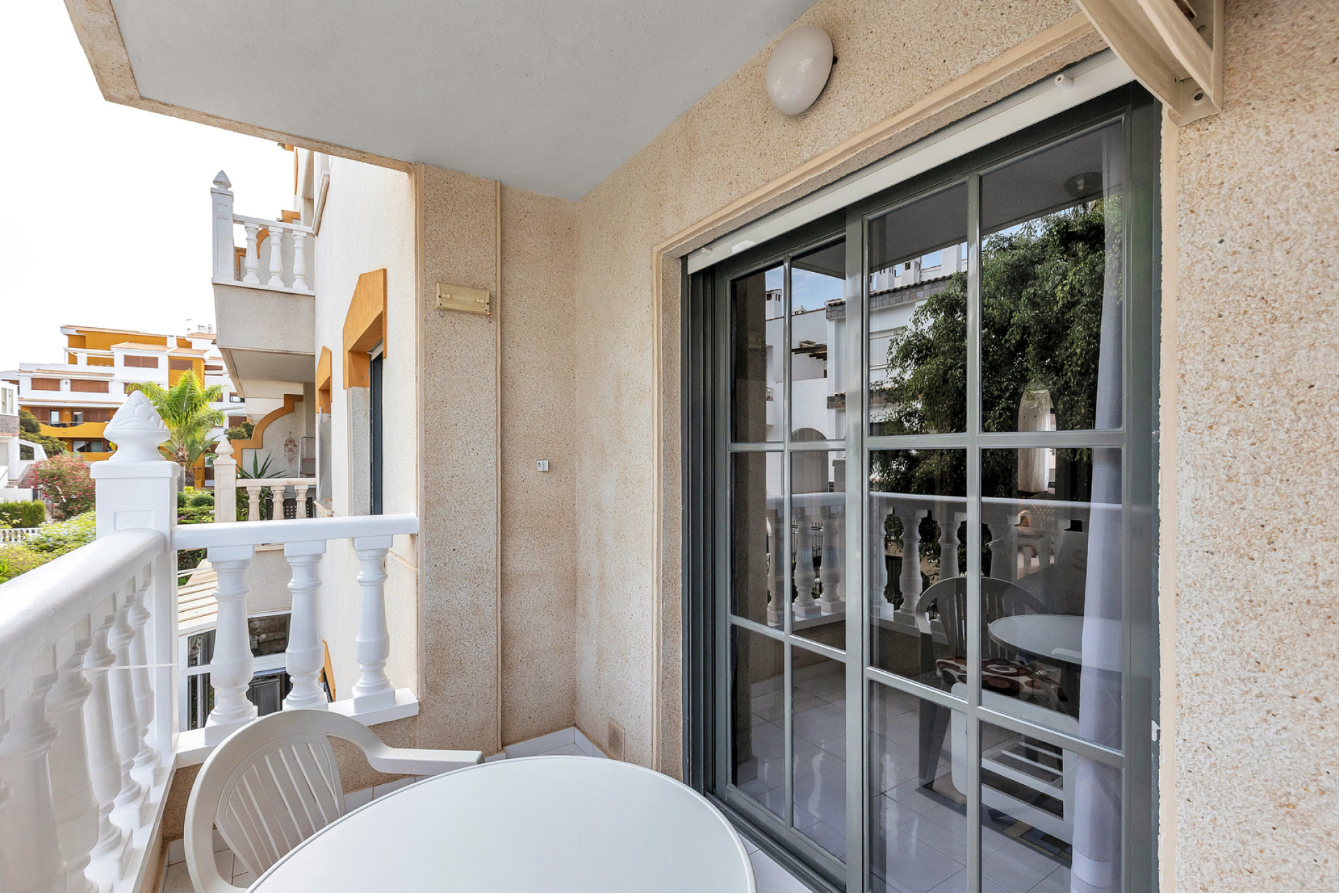 Resale - Apartment / Flat - Torrevieja - Rocio del Mar