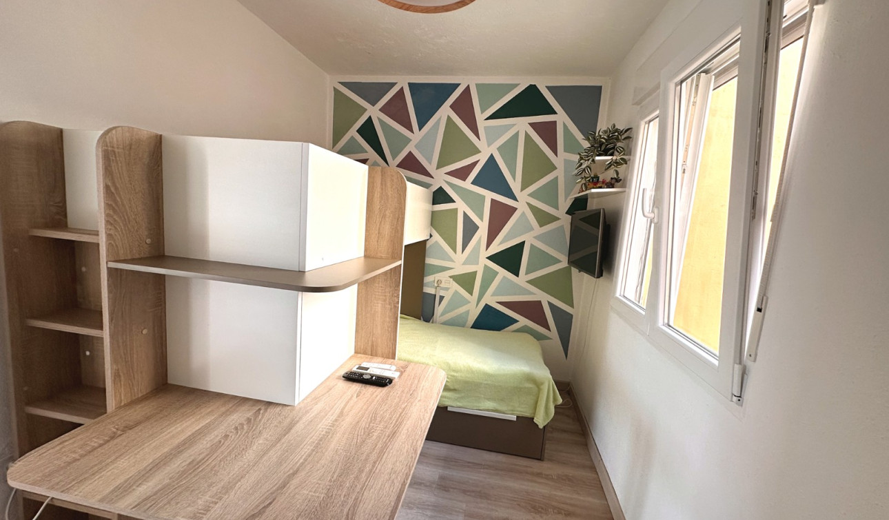 Resale - Apartment / Flat - Torrevieja - San Luis