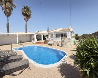 Resale - Apartment / Flat - Torrevieja - San Luis