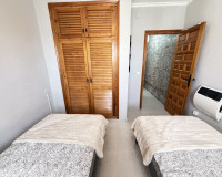 Resale - Apartment / Flat - Torrevieja - San Luis