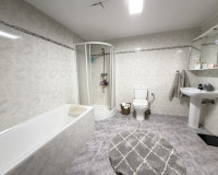 Resale - Apartment / Flat - Torrevieja - San Luis