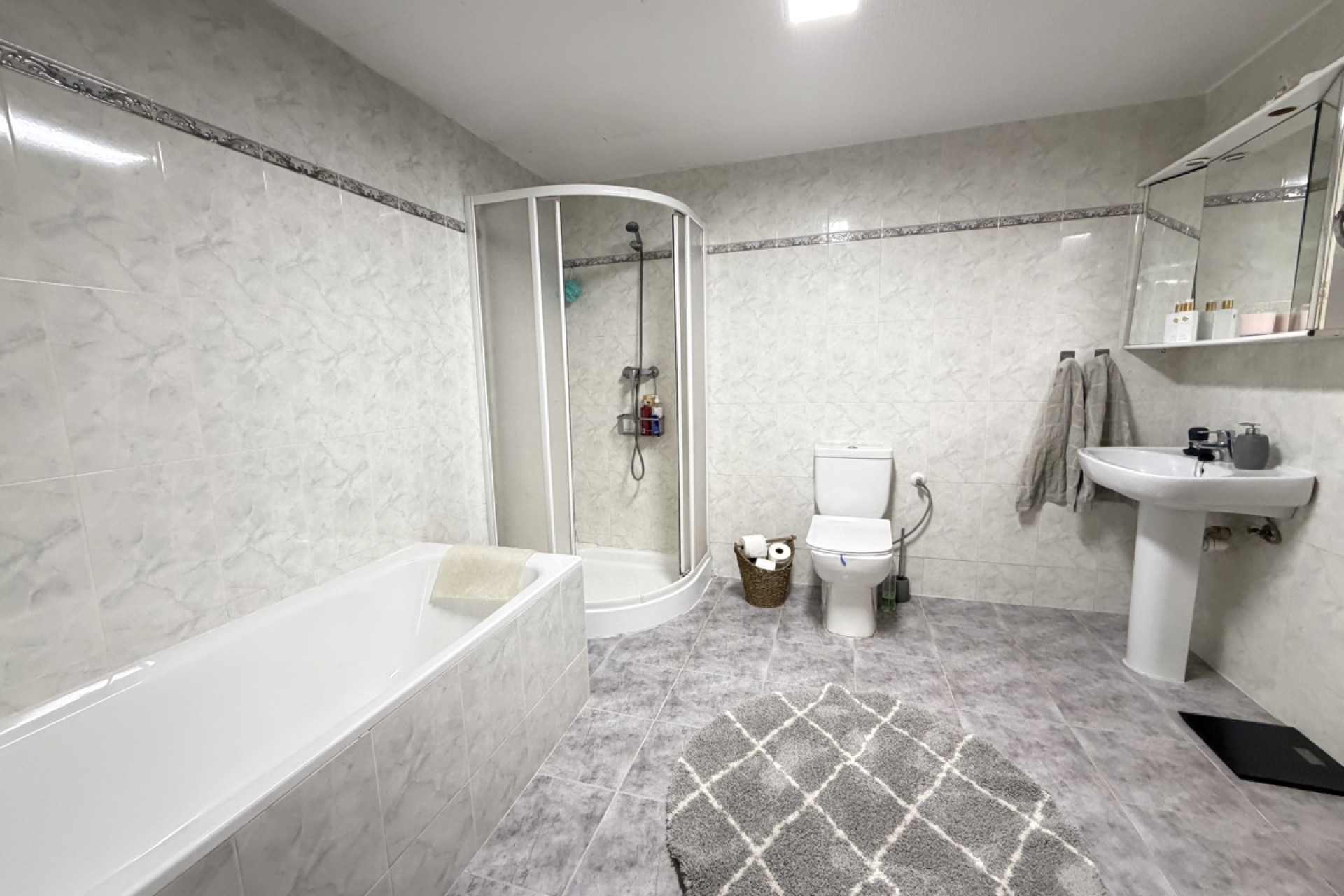 Resale - Apartment / Flat - Torrevieja - San Luis