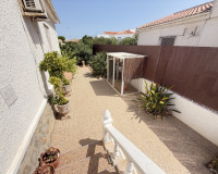 Resale - Apartment / Flat - Torrevieja - San Luis