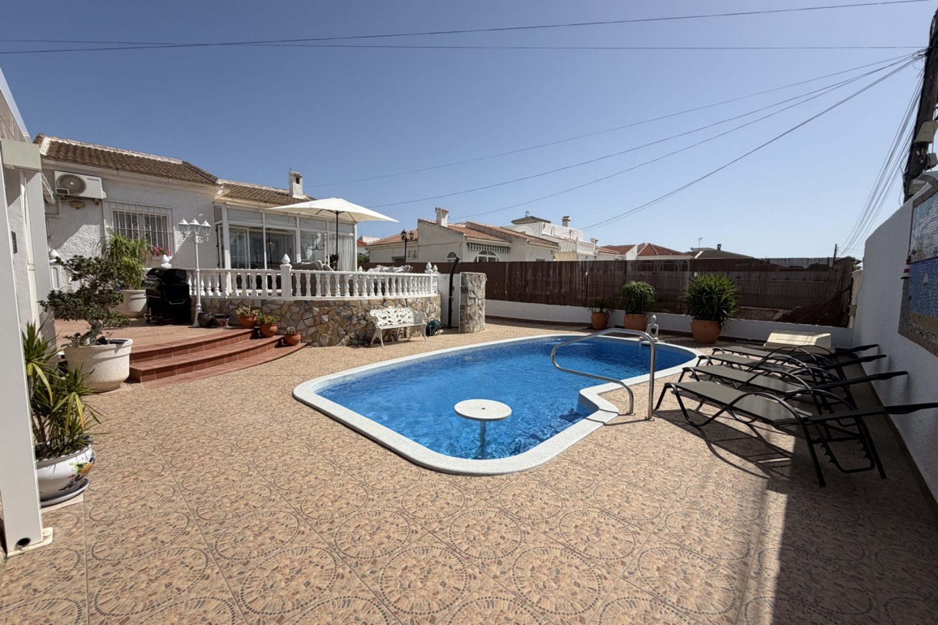 Resale - Apartment / Flat - Torrevieja - San Luis