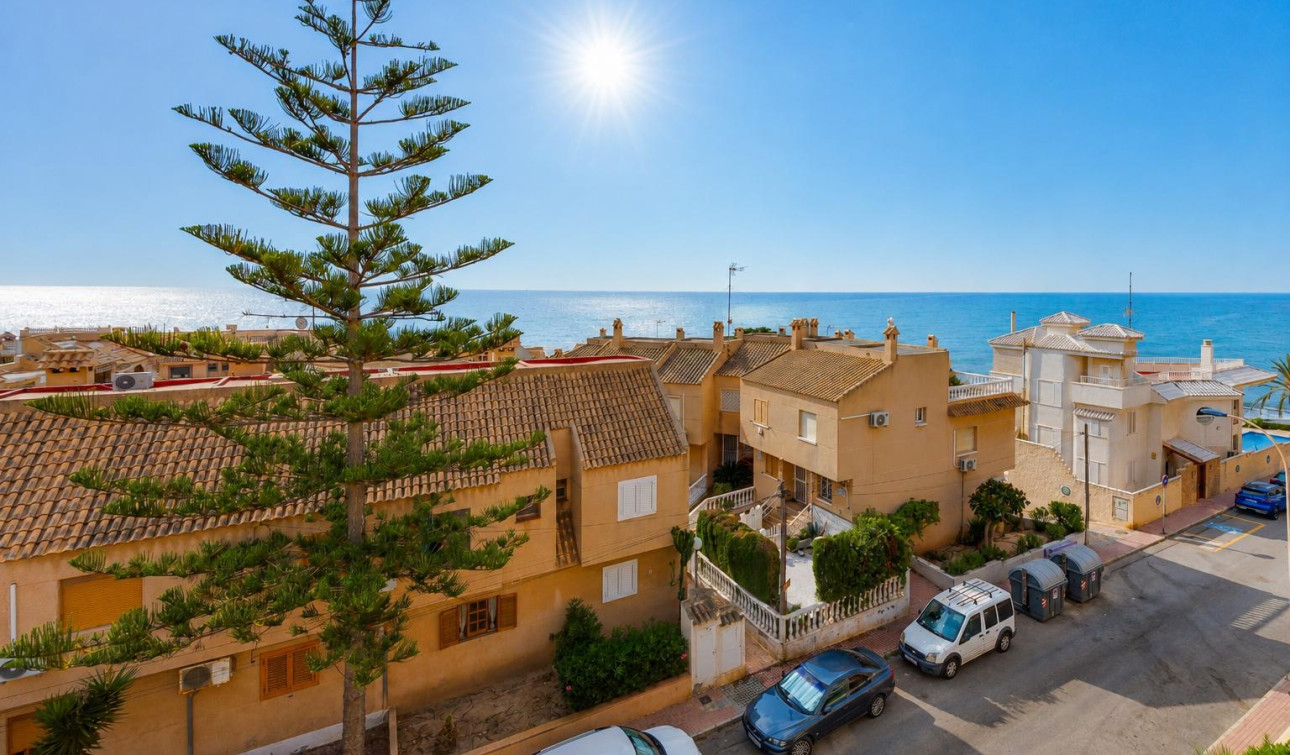 Resale - Apartment / Flat - Torrevieja - Torre Del Moro