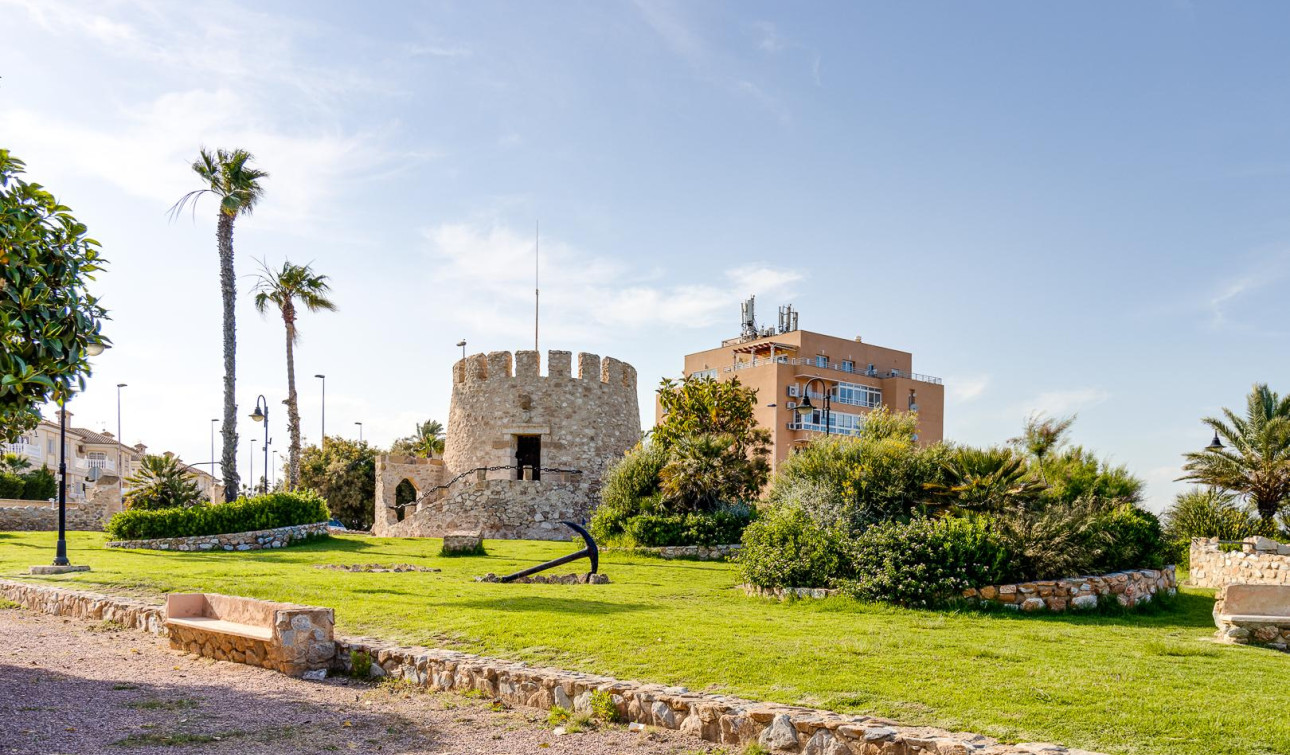 Resale - Apartment / Flat - Torrevieja - Torre Del Moro