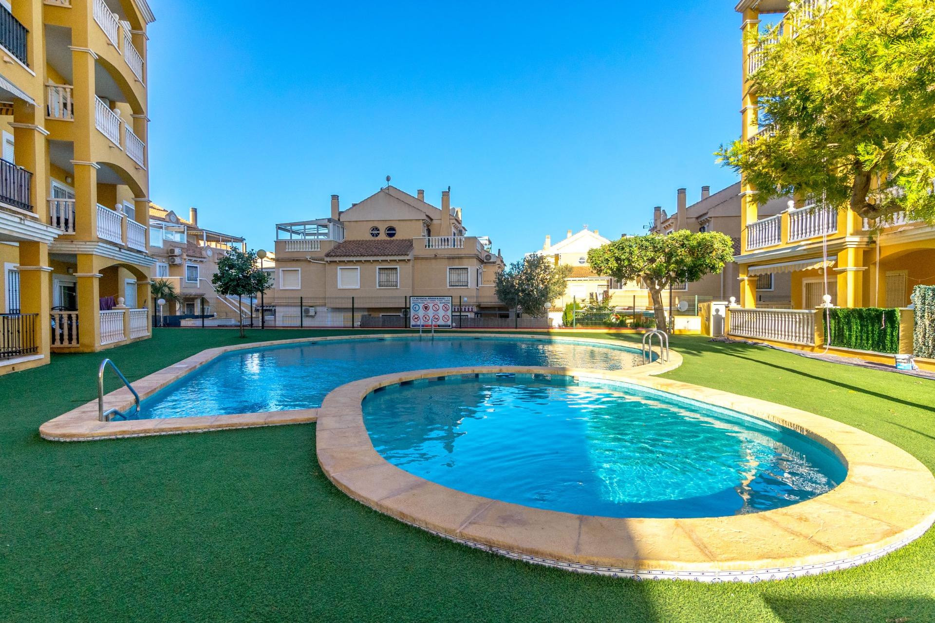 Resale - Apartment / Flat - Torrevieja - Torreblanca
