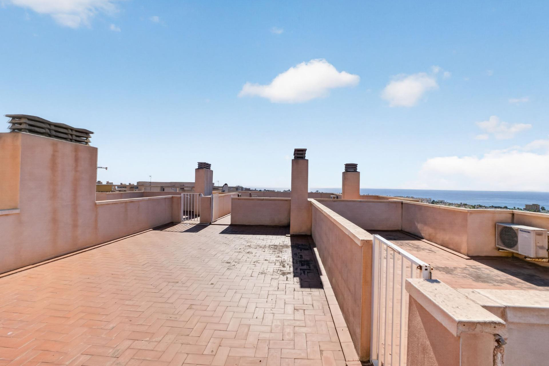 Resale - Apartment / Flat - Torrevieja - Torreblanca