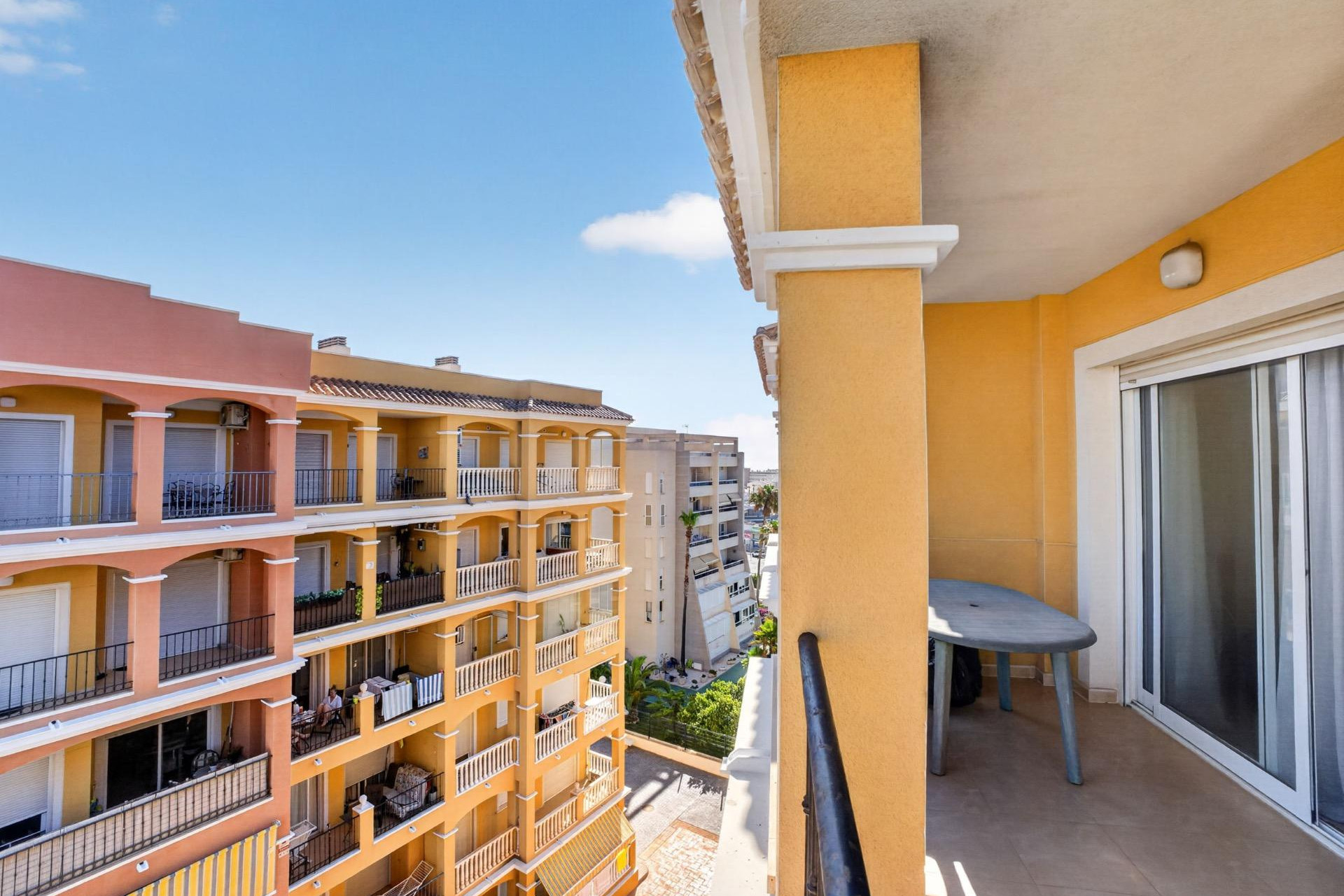 Resale - Apartment / Flat - Torrevieja - Torreblanca