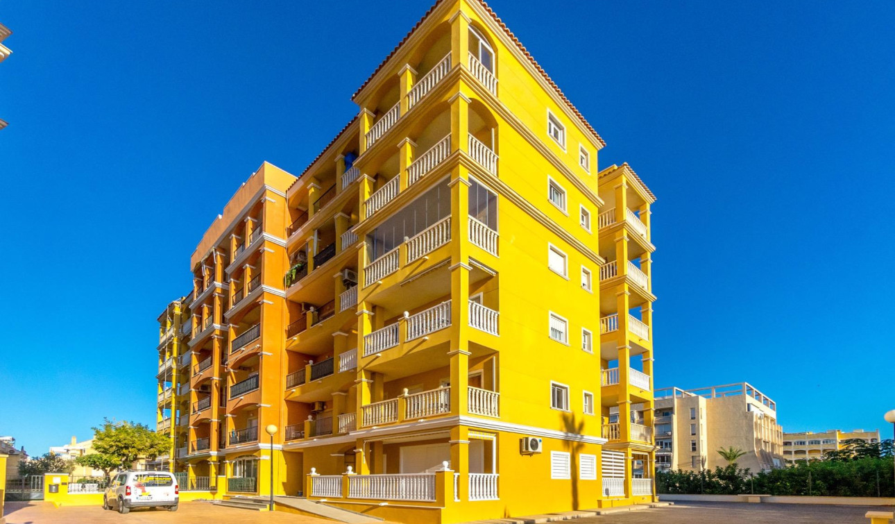 Resale - Apartment / Flat - Torrevieja - Torreblanca