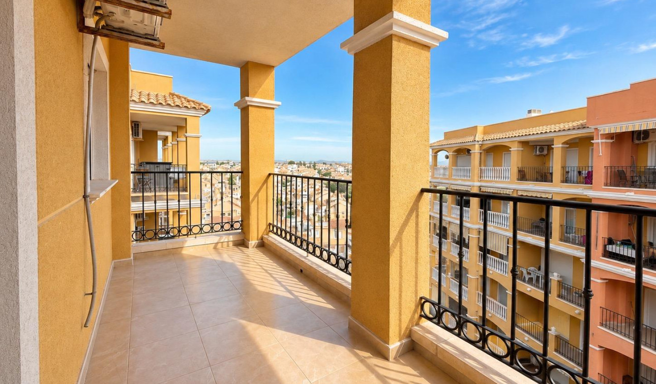Resale - Apartment / Flat - Torrevieja - Torreblanca