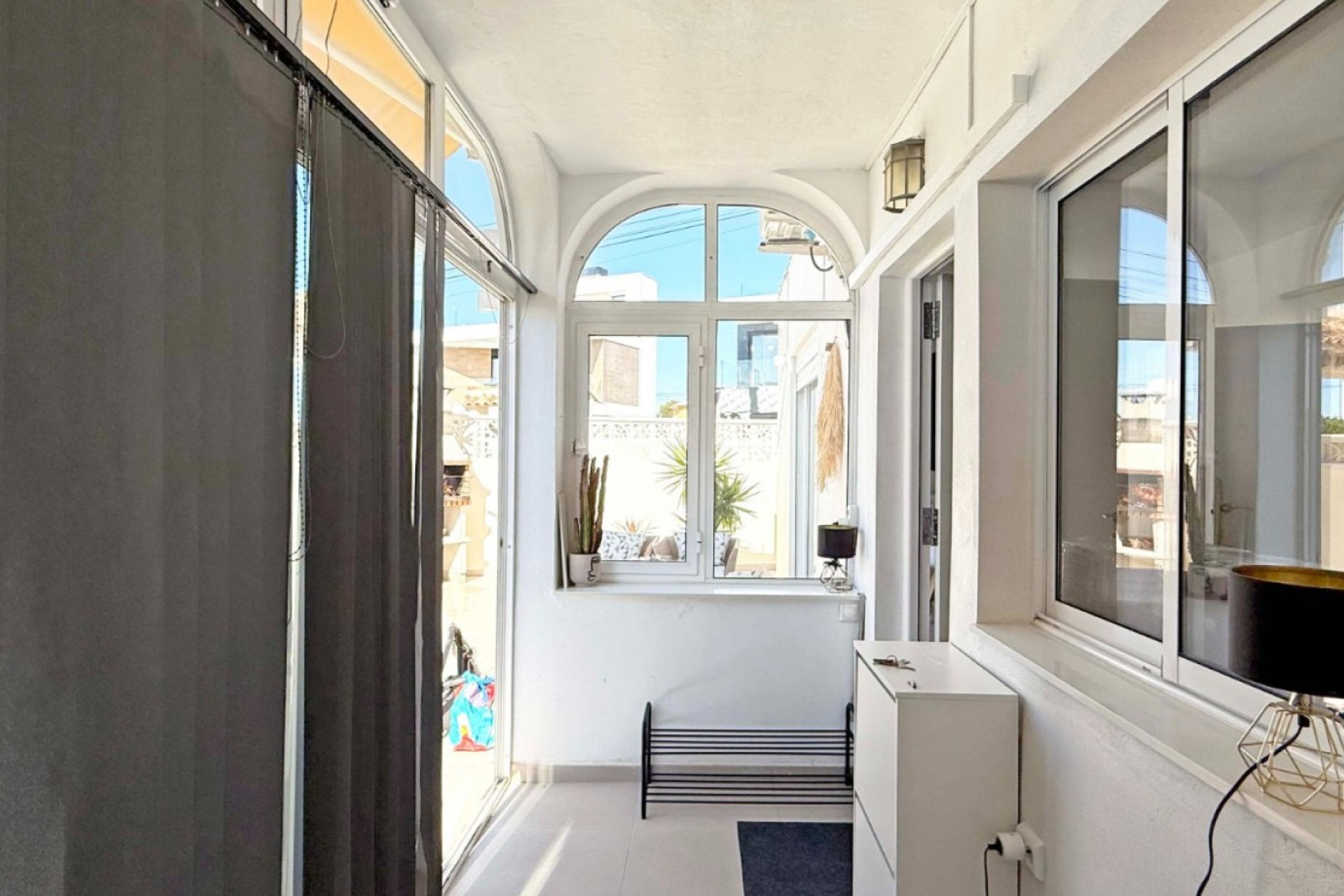 Resale - Apartment / Flat - Torrevieja - Torrelamata - La Mata