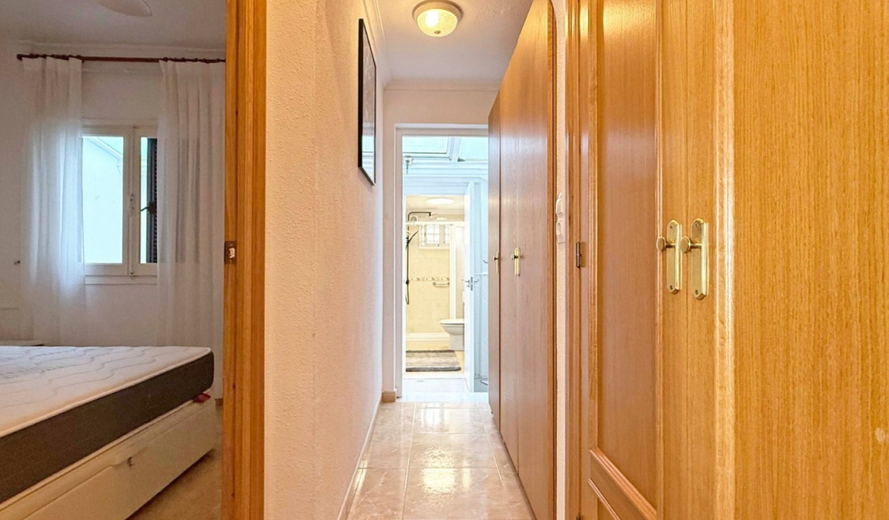 Resale - Apartment / Flat - Torrevieja - Torrelamata - La Mata