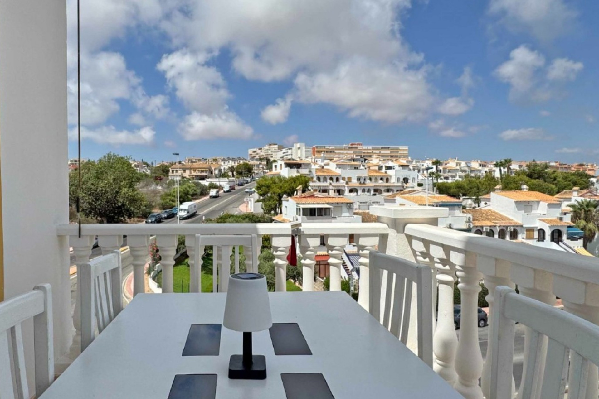 Resale - Apartment / Flat - Torrevieja - Torrelamata - La Mata