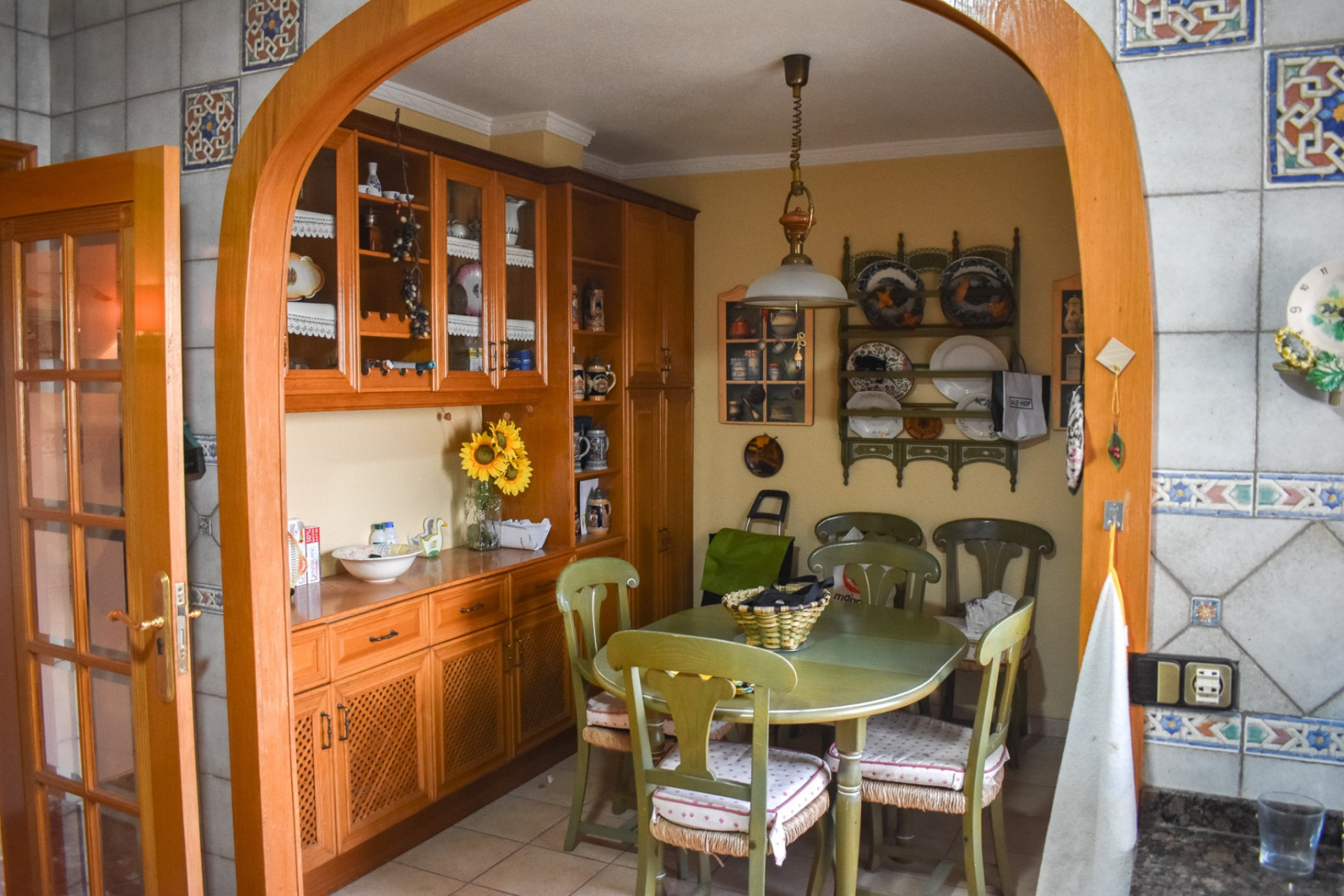 Resale - Apartment / Flat - Torrevieja - Torrevieja Centro