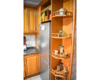 Resale - Apartment / Flat - Torrevieja - Torrevieja Centro