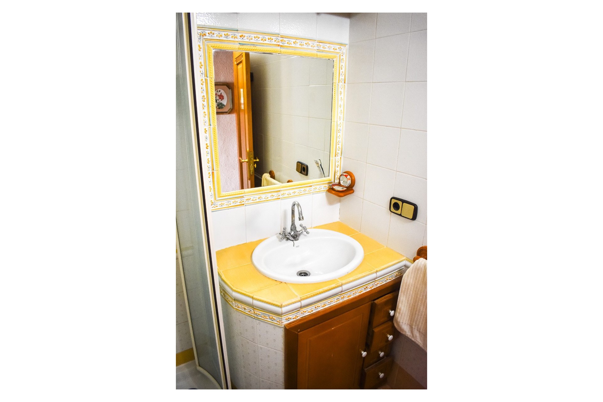 Resale - Apartment / Flat - Torrevieja - Torrevieja Centro