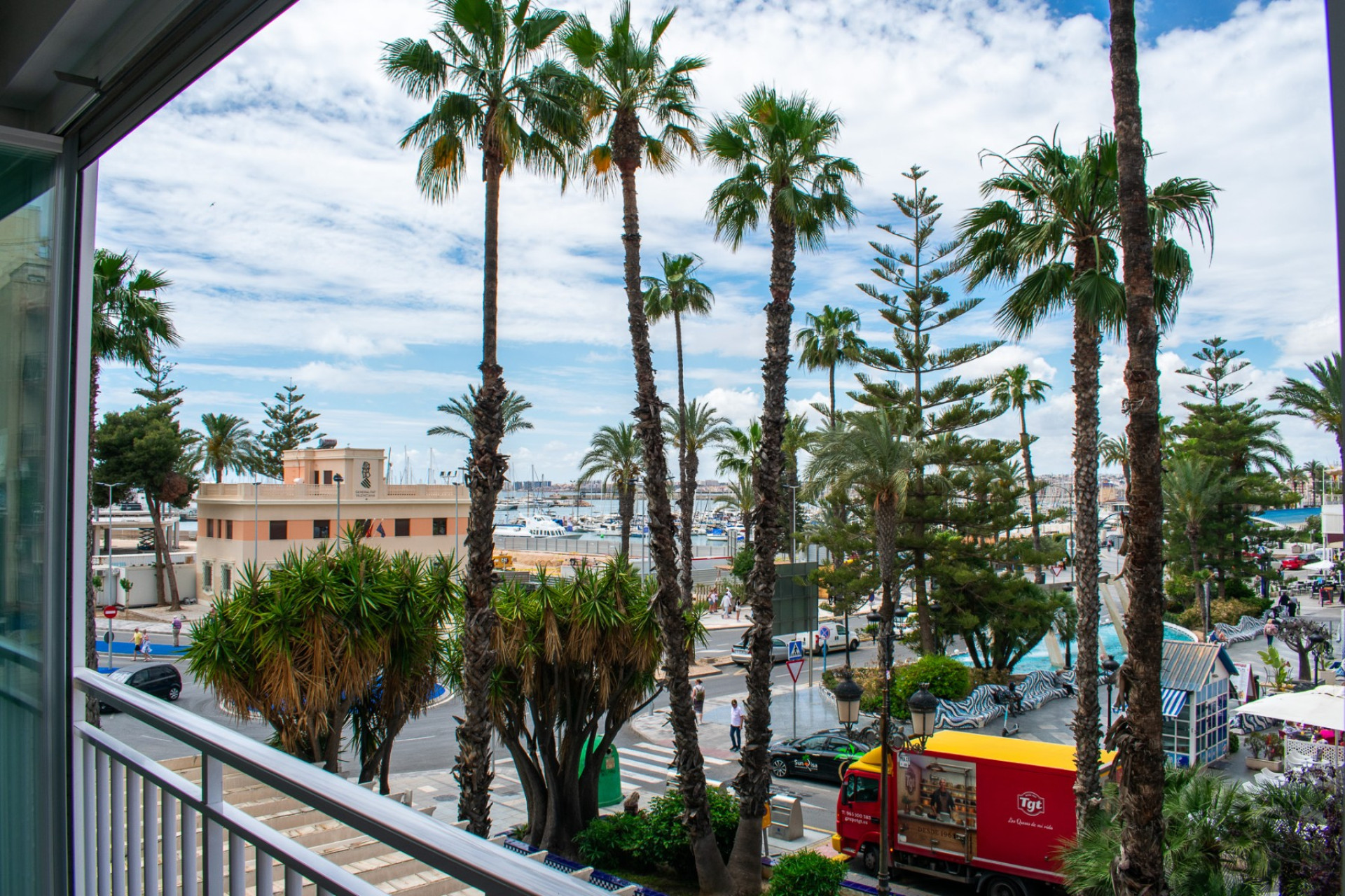 Resale - Apartment / Flat - Torrevieja - Torrevieja Centro