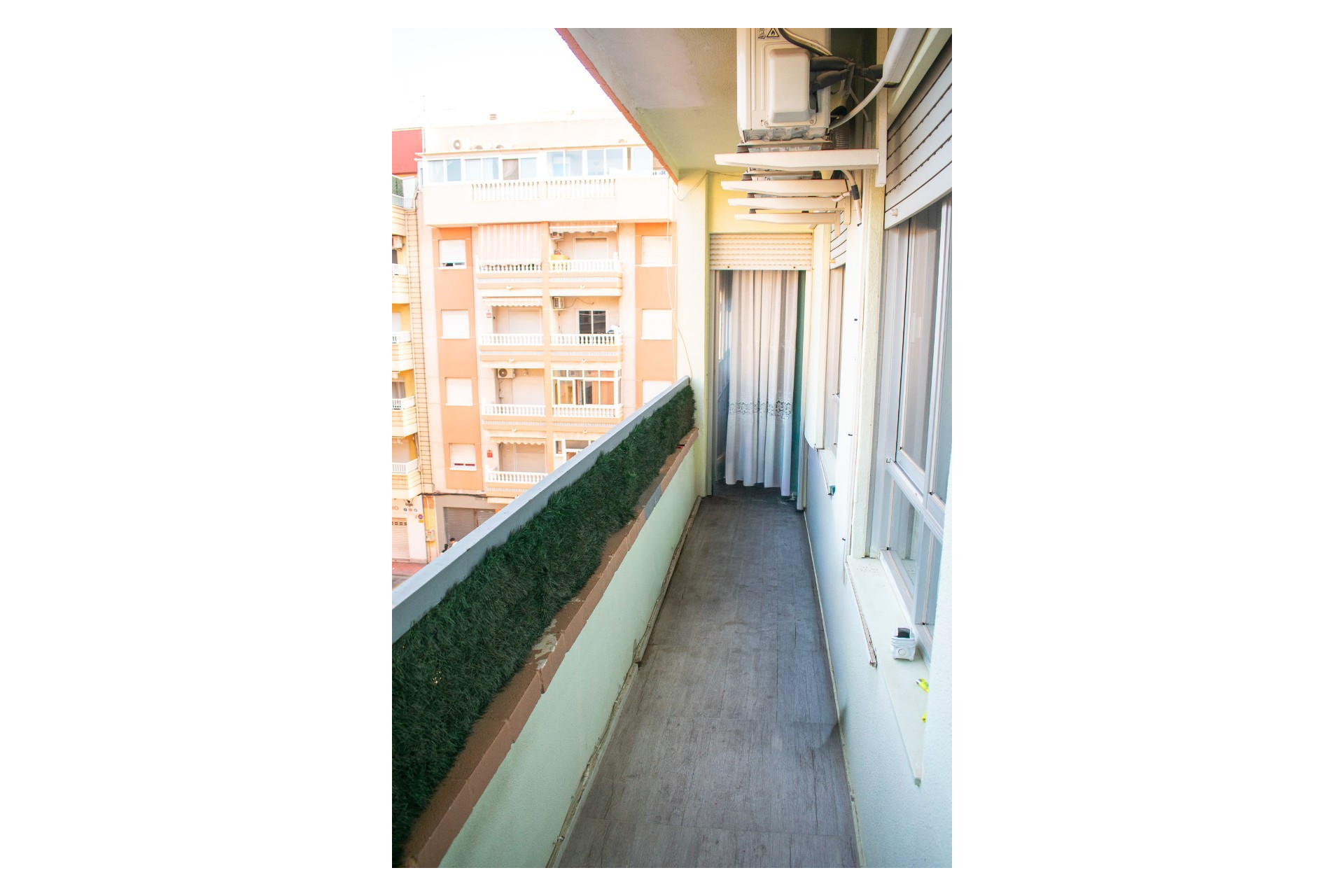 Resale - Apartment / Flat - Torrevieja - Torrevieja Centro