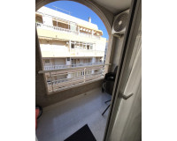 Resale - Apartment / Flat - Torrevieja - Torrevieja Centro